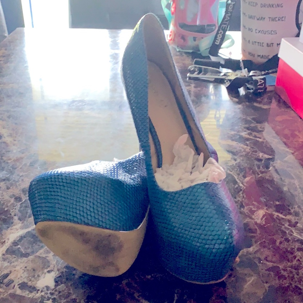 6in metallic snakeskin pumps